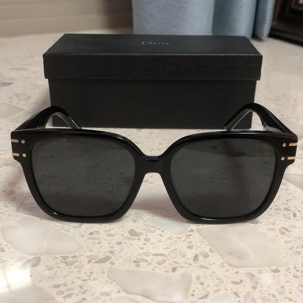 Dior Elegant Black Sunglasses